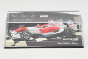 Toyota TF108 #9 J. Trulli Panasonic Toyota Racing Showcar F1 2008 Minichamps 1:43 400080081 Kov – obrázek 4 z 5