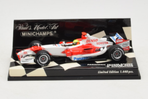Toyota TF106 Panasonic #11 R. Schumacher Panasonic Toyota Racing Showcar 2006 Minichamps 1:43 400060077 Kov