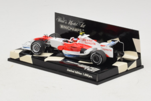 Toyota T. Glock Panasonic Toyota Racing Showcar F1 2008 Minichamps 1:43 400080082 Kov – obrázek 3 z 5