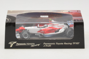 Toyota TF107 #12 J. Trulli Panasonic Toyota Racing Showcar F1 2007 Minichamps 1:43 AM60129 Kov – obrázek 4 z 6