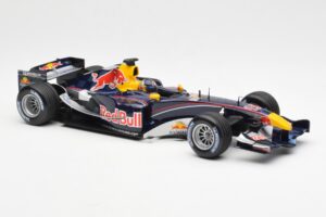 Red Bull Racing Cosworth RB1 #15 C. Klien F1 2005 Minichamps 1:18 100050015 Kov – obrázek 4 z 6