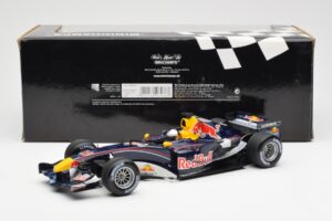 Red Bull Racing Cosworth RB1 #15 C. Klien F1 2005 Minichamps 1:18 100050015 Kov – obrázek 6 z 6