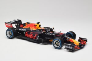 Red Bull Racing Honda RB16B #33 M. Verstappen Belgian GP Winner 2021 Minichamps 1:18 110211333 Pryskyřice – obrázek 4 z 7