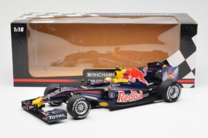 Red Bull RB6 #7 M. Webber Red Bull Racing Showcar 2010 Minichamps 1:18 150100076-R1 Kov – obrázek 6 z 6