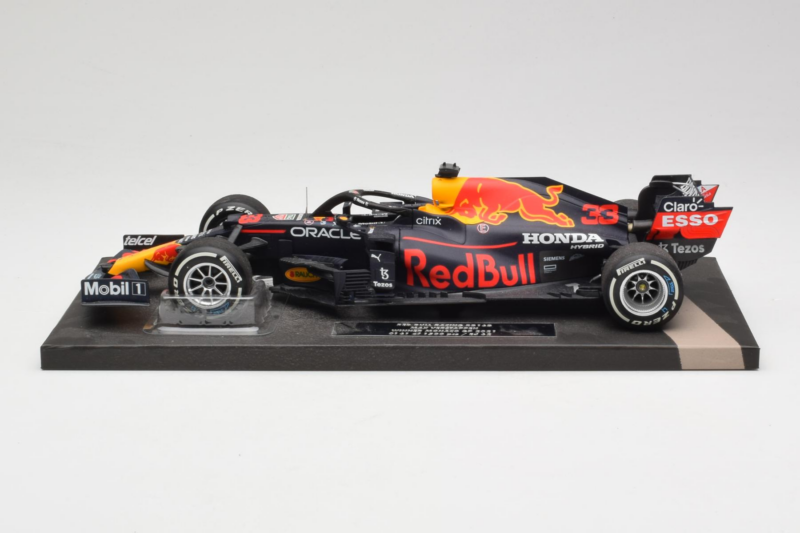 Red Bull Racing RB16B #33 M. Verstappen Monaco GP Winner 2021 Minichamps 1:18 113210533-R1 Pryskyřice