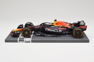 Oracle Red Bull Racing RB18 #33 M. Verstappen Mexican GP 2022 Minichamps 1:18 113222001 Pryskyřice