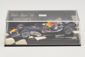 Red Bull RB2 Ferrari #14 C. Klien Red Bull Racing 2006 Minichamps 1:43 400060015 Kov – obrázek 4 z 5