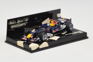 Red Bull Racing RB2 #14 D. Coulthard F1 2006 Minichamps 1:43 400060014 Kov – obrázek 2 z 5