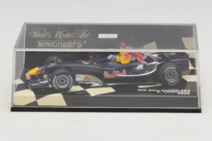 Red Bull Racing RB2 #14 D. Coulthard F1 2006 Minichamps 1:43 400060014 Kov – obrázek 5 z 5