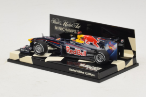 Red Bull Racing RB6 S. Vettel F1 Showcar 2010 Minichamps 1:43 400100075 Kov – obrázek 3 z 5