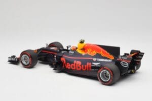 Red Bull Racing RB13 Tag Heuer #33 M. Verstappen Australian GP 2017 Minichamps 1:18 110170033 Pryskyřice – obrázek 5 z 7
