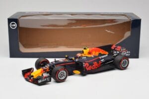 Red Bull Racing RB13 Tag Heuer #33 M. Verstappen Australian GP 2017 Minichamps 1:18 110170033 Pryskyřice – obrázek 7 z 7