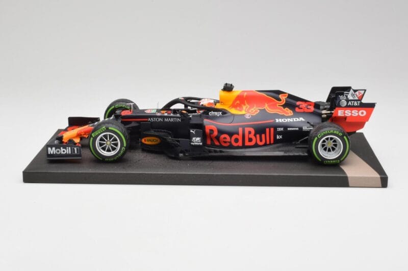 Red Bull RB15 #33 M. Verstappen German GP Winner Wet 2019 Minichamps 1:18 113191133 Kov