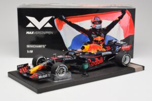 Red Bull RB16B #33 M. Verstappen Dutch GP Winner 2021 Minichamps 1:18 113212533 Kov – obrázek 6 z 7
