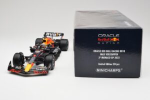 Red Bull RB18 #1 M. Verstappen Monaco GP 3rd Wet 2022 Minichamps 1:18 110220701 Kov – obrázek 7 z 7