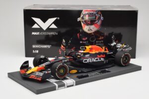 Red Bull RB19 Oracle #1 M. Verstappen Bahrain GP 2023 Winner Minichamps 1:18 113230201 Pryskyřice – obrázek 7 z 7