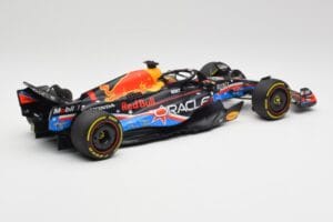 Red Bull RB19 #11 S. Perez Austin GP 2023 Minichamps 1:18 110231911 Kov – obrázek 2 z 6