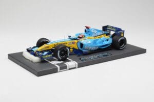 Renault F1 Team R25 #5 F. Alonso 3rd Place Brazil GP 2005 World Champion Minichamps 1:18 117051705 Kov – obrázek 2 z 7