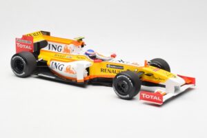 Renault F1 Team R29 #10 R. Grosjean F1 2009 Minichamps 1:18 150090108 Kov – obrázek 4 z 6