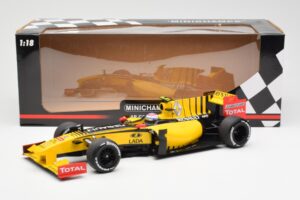 Renault F1 Team R30 #11 V. Petrov Showcar F1 2010 Minichamps 1:18 150100082 Kov – obrázek 6 z 6