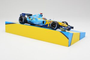 Renault R25 #5 F. Alonso Brazil GP F1 World Champion 2005 Minichamps 1:18 147051705 Kov – obrázek 4 z 6