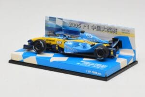 Renault R25 #5 F. Alonso Race Car 2005 Minichamps 1:43 403050025 Kov – obrázek 3 z 5