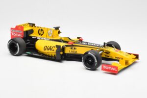 Renault R30 R. Kubica / V. Petrov F1 Showcar 2010 Minichamps 1:18 7711428831 Kov – obrázek 4 z 6