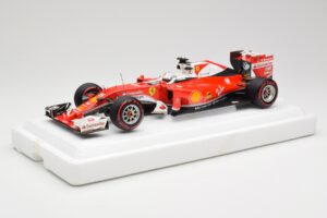 Scuderia Ferrari SF16-H #5 S. Vettel Italian GP 2016 BBR 1:18 BBR181625 Kov