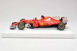 Scuderia Ferrari SF70H #5 S. Vettel Winner Australian GP 2017 End of Race BBR 1:18 BBR181705-E Kov – obrázek 3 z 7