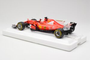 Scuderia Ferrari SF70H #5 S. Vettel Winner Australian GP 2017 End of Race BBR 1:18 BBR181705-E Kov – obrázek 5 z 7