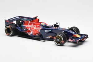 Scuderia Toro Rosso STR3 #11 S. Bourdais F1 2008 Minichamps 1:18 150080014 Kov – obrázek 4 z 6