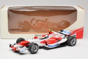 Toyota TF107 #12 J. Trulli F1 Launch Livery 2007 Minichamps 1:18 AM601321 Kov – obrázek 6 z 6