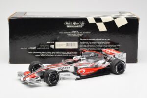 McLaren MP4-22 Mercedes #1 F. Alonso Showcar 2007 Minichamps 1:18 533071871 Kov – obrázek 6 z 6