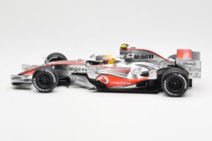 McLaren MP4-22 Mercedes #2 L. Hamilton 2007 Dealer Edition Minichamps 1:18 530071802 Kov – obrázek 3 z 6