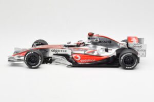 McLaren MP4-22 Mercedes #1 F. Alonso Presentation Valencia 2007 Minichamps 1:18 538071871 Kov – obrázek 3 z 6