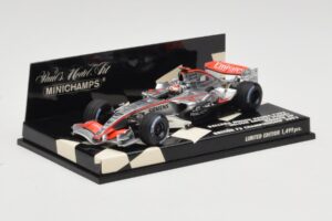 Dallara F303 N. Piquet British F3 Championship 2003 Minichamps 1:43 400030333 Kov – obrázek 2 z 5