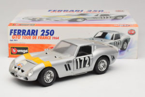 Ferrari 250 GTO #172 Tour de France 1964 Bburago 1:18 7011 Kov – obrázek 8 z 8