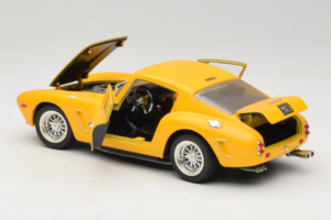 Ferrari 250 GT Berlinetta Žlutý Jouef Evolution 1:18 301200 Kov – obrázek 5 z 8