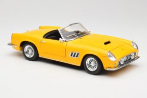 Ferrari 250 GT California Spider Žlutý Hot Wheels 1:18 23905 Kov – obrázek 6 z 8