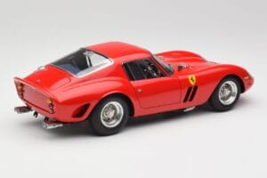 Ferrari 250 GTO London Show Červený CMC 1:18 M-256 Kov – obrázek 2 z 6