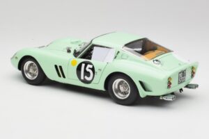 Ferrari 250 GTO #15 S. Moss / G. Hill Goodwood 1962 CMC 1:18 M-247 Kov – obrázek 5 z 6