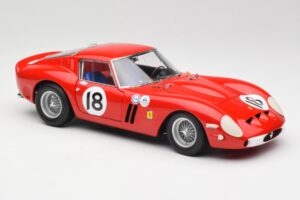 Ferrari 250 GTO #18 P. Rodriguez Daytona Continental 3 Hours Winner 1963 Kyosho 1:18 08438F Kov – obrázek 6 z 8