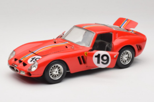 Ferrari 250 GTO #19 Červený Pruhy 1962 Bburago 1:18 3011-P3 Kov – obrázek 2 z 8
