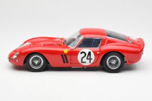 Ferrari 250 GTO #24 J. Blaton / G. Langlois 2nd 24 Hours of Le Mans 1963 Kyosho 1:18 08432C Kov – obrázek 4 z 8