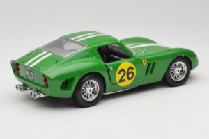 Ferrari 250 GTO #26 Zelený Bílé Pruhy 1962 Bburago 1:18 3011-G3 Kov – obrázek 3 z 8