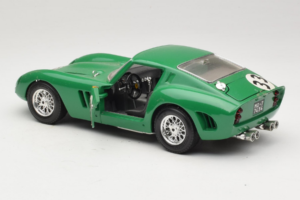 Ferrari 250 GTO #33 Zelený Bburago 1:18 3011-G1 Kov – obrázek 5 z 8