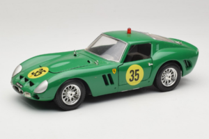 Ferrari 250 GTO #35 Zelený 1962 Bburago 1:18 Ferrari 250 GTO #35 Zelený 1962 Bburago 1:18 3011-G2 Kov