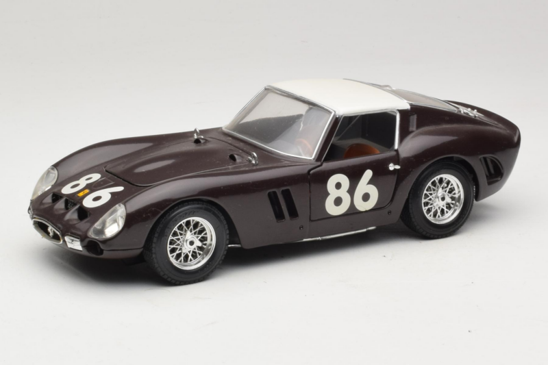 Ferrari 250 GTO #86 Černý Bburago 1:18 3011-B1 Kov