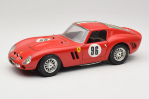 Ferrari 250 GTO #96 Červený Italská Vlajka 1962 Bburago 1:18 3011-P2 Kov