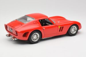 Ferrari 250 GTO Červený Bburago 1:18 3011 Kov – obrázek 3 z 8